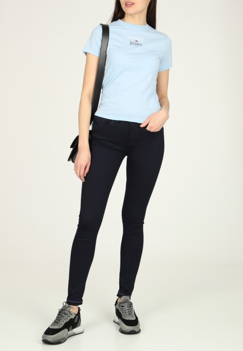 джинсы  от бренда tommy jeans вид слева