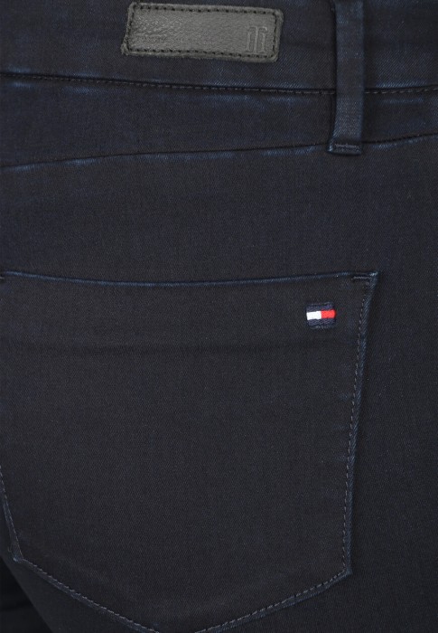 джинсы  из проверенных материалов спереди