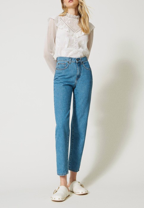 джинсы  из италии вид сбоку