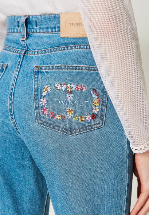 Продукция для женщин фото