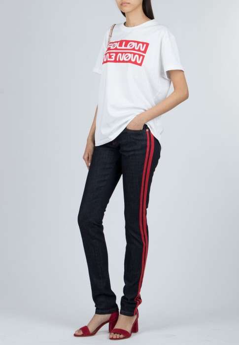 джинсы  от бренда valentino red вид слева