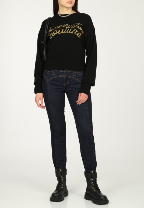 джинсы  от бренда versace jeans couture вид слева