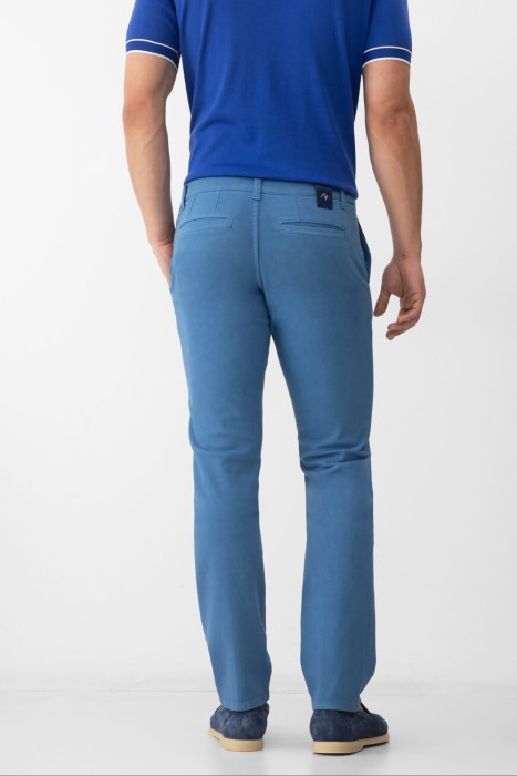 джинсы  от бренда stefano ricci вид слева