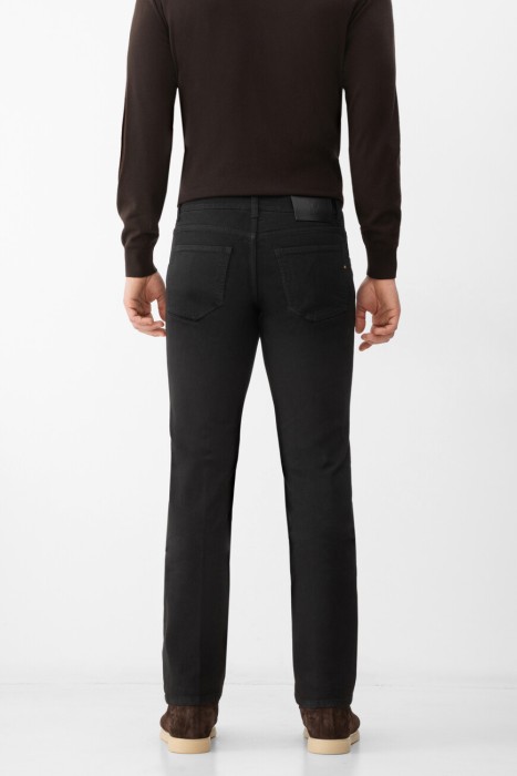 джинсы  от бренда stefano ricci вид слева