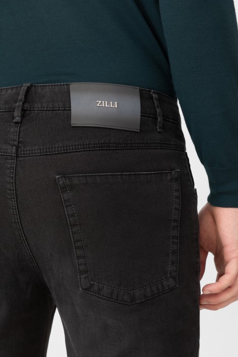 Товар серого цвета с внутренней стороны