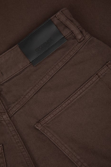 джинсы  для взрослого возраста с изнаночной стороны