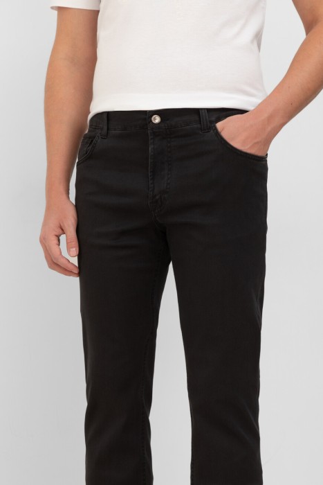 джинсы  из англии вид сбоку