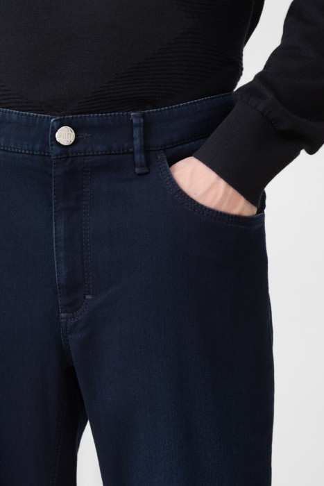 джинсы  из италии вид сбоку