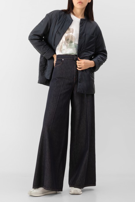 джинсы  из хлопка спереди