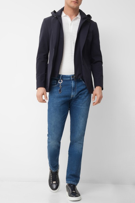 джинсы  из хлопка спереди