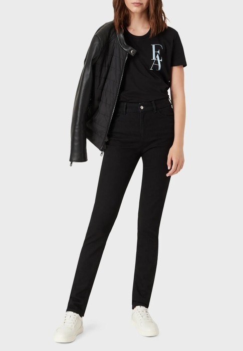 джинсы  от бренда emporio armani вид слева