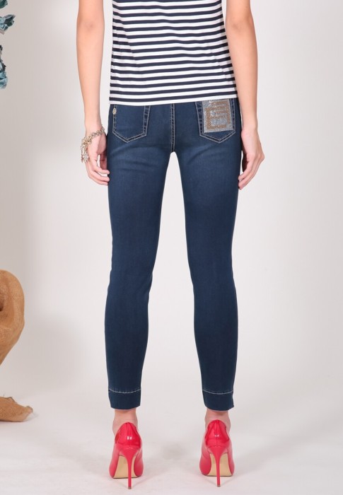 джинсы  из италии вид сбоку