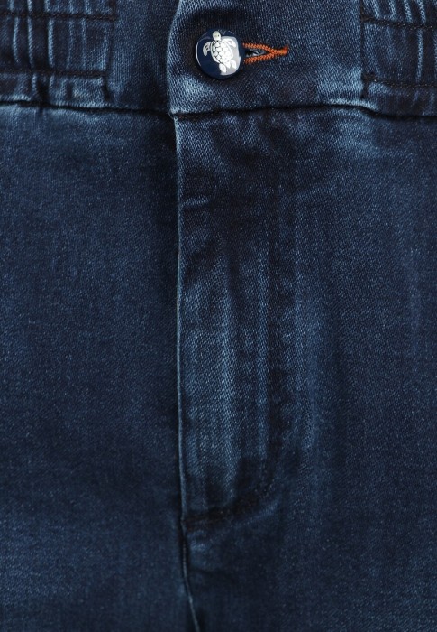 джинсы  из проверенных материалов спереди