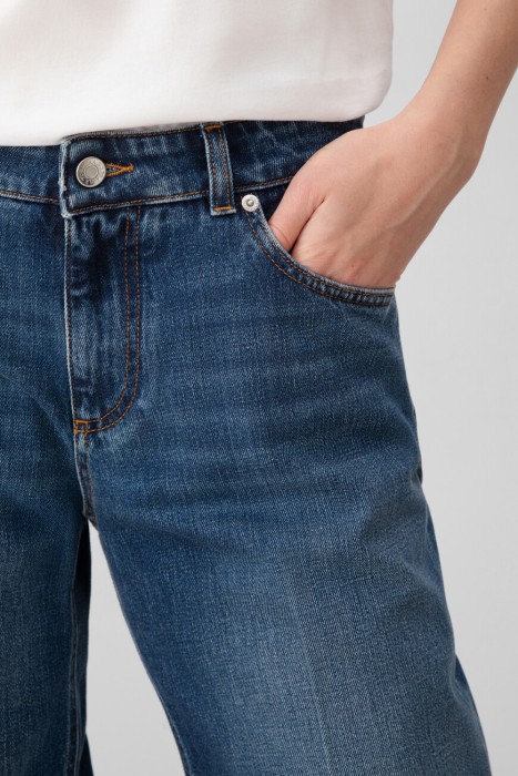 джинсы  из италии вид сбоку