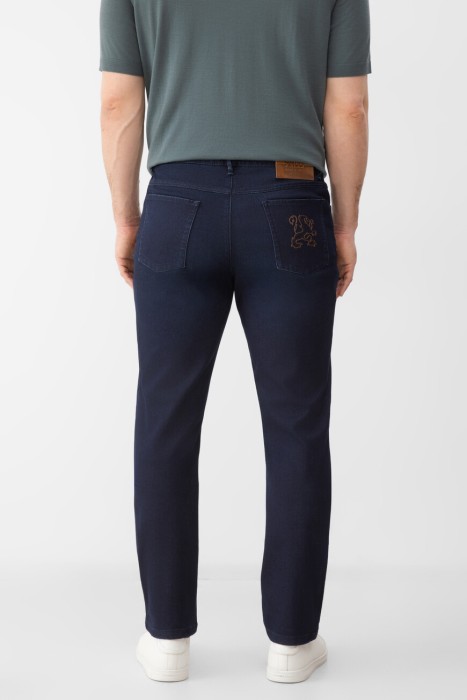 джинсы  по цене 79200 руб вид справа