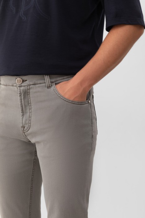 джинсы  из англии вид сбоку