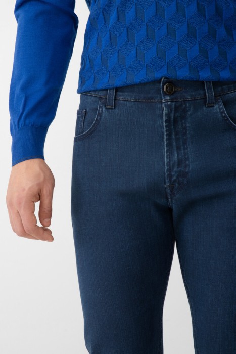 джинсы  из англии вид сбоку