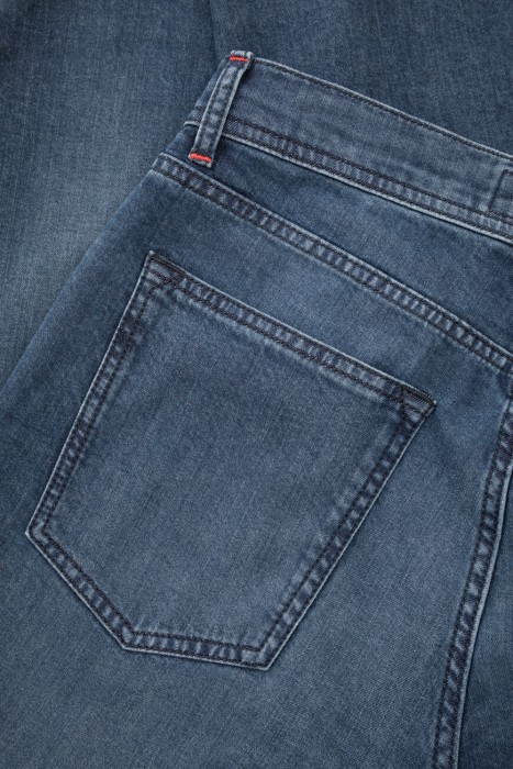 джинсы  для взрослого возраста с изнаночной стороны