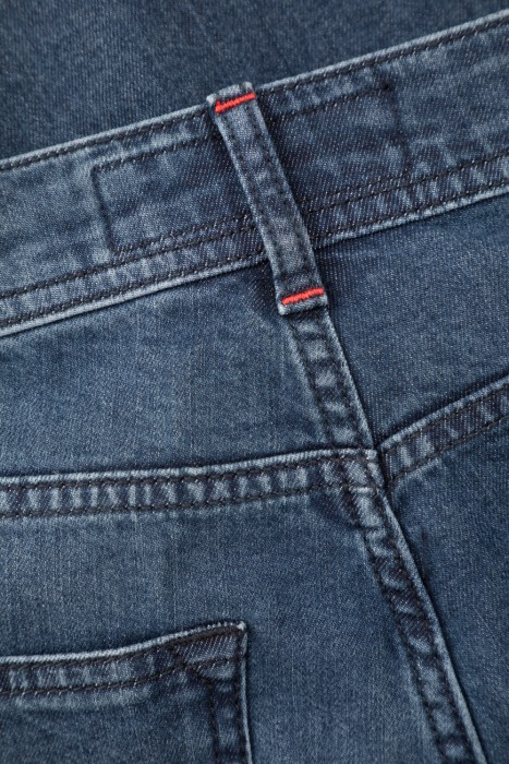 джинсы  на сезон этого года фотография