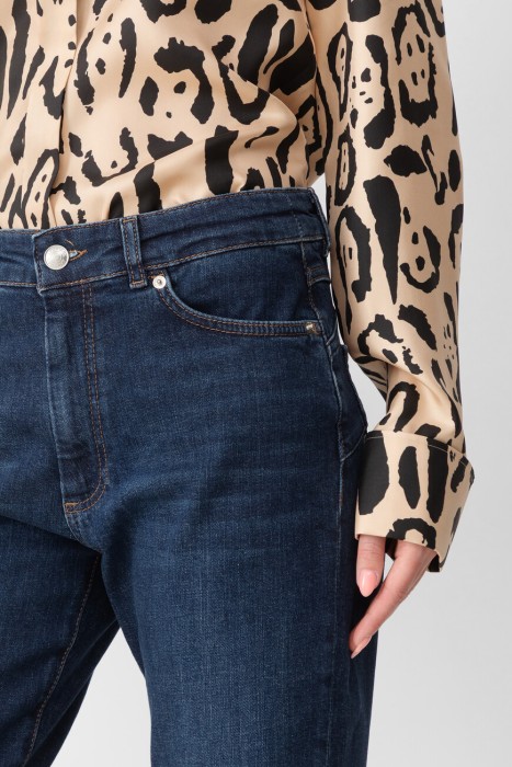 джинсы  из италии вид сбоку