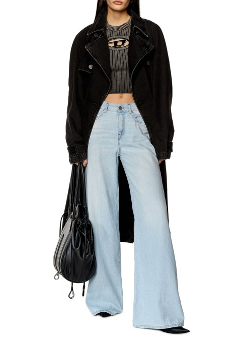 джинсы  по цене 19530 руб вид справа