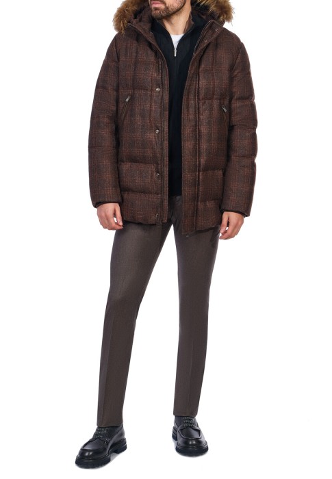 джинсы  по цене 55450 руб вид справа