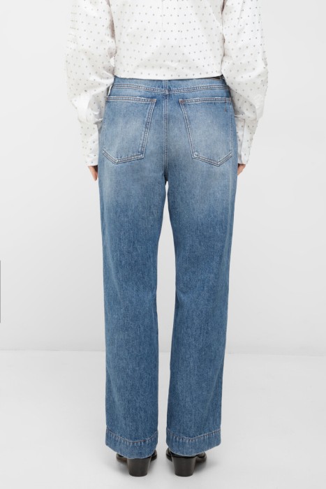 джинсы  от бренда max mara вид слева