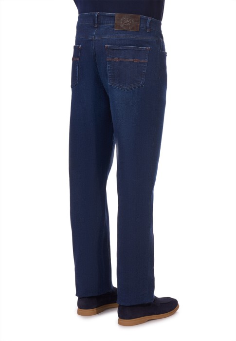 джинсы  из проверенных материалов спереди