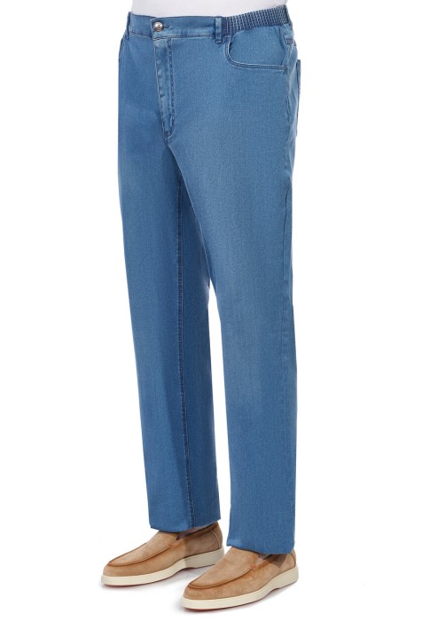 Товар голубого цвета с внутренней стороны