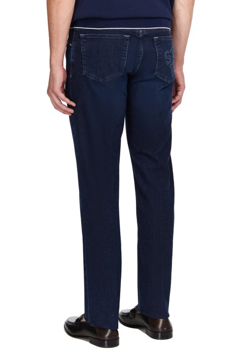 джинсы  из проверенных материалов спереди