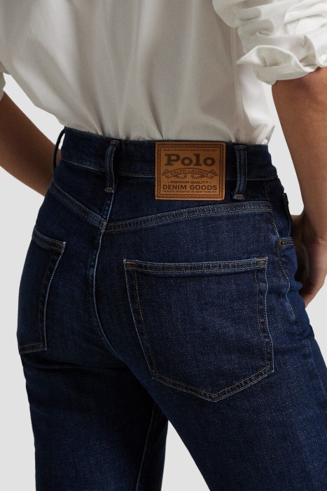 джинсы  - качественный продукт вид сбоку