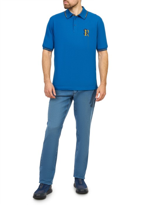 джинсы  по цене 86615 руб вид справа