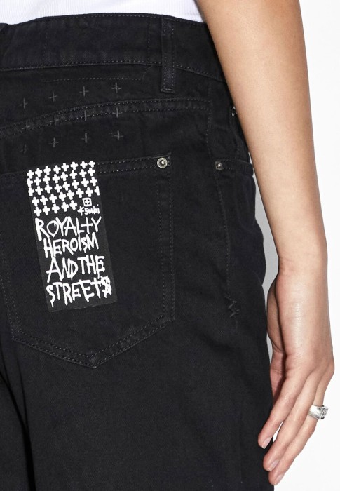 джинсы  из проверенных материалов спереди