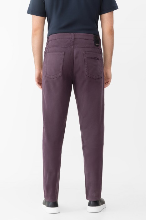 джинсы  по цене 79200 руб вид справа