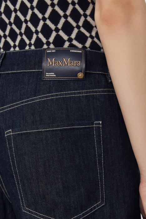 джинсы  из италии вид сбоку