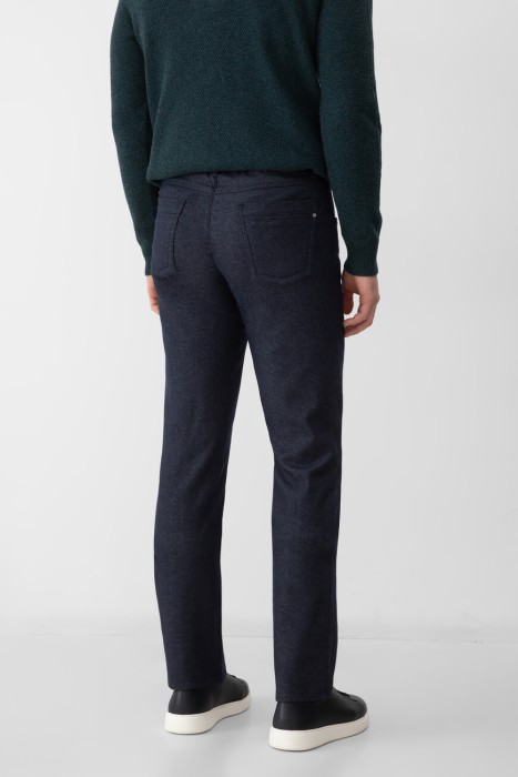 джинсы  по цене 79200 руб вид справа