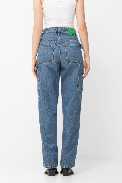 джинсы  от бренда bottega veneta вид слева