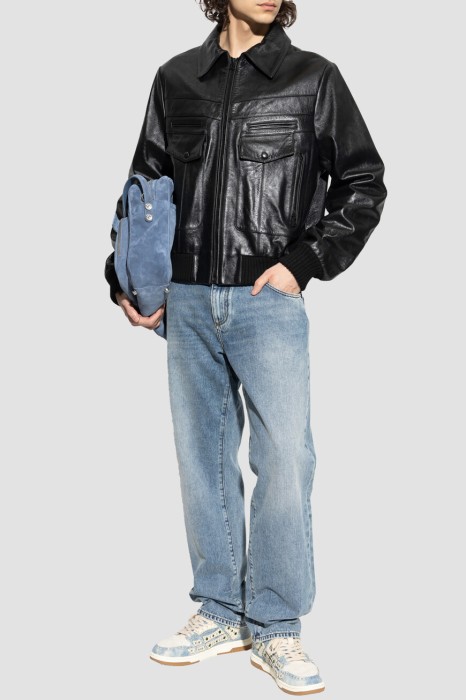 Товар синего цвета с внутренней стороны