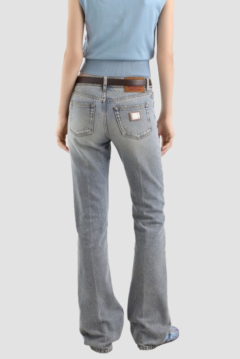 джинсы  по цене 131000 руб вид справа