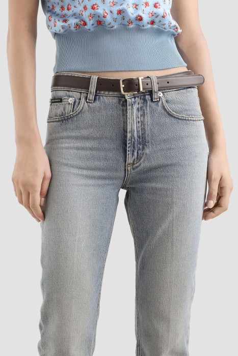 джинсы  из италии вид сбоку