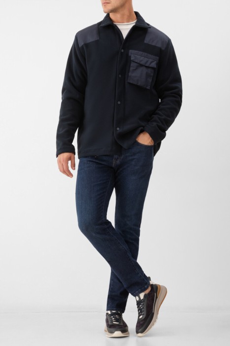 Товар синего цвета с внутренней стороны