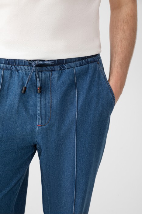 джинсы  из италии вид сбоку