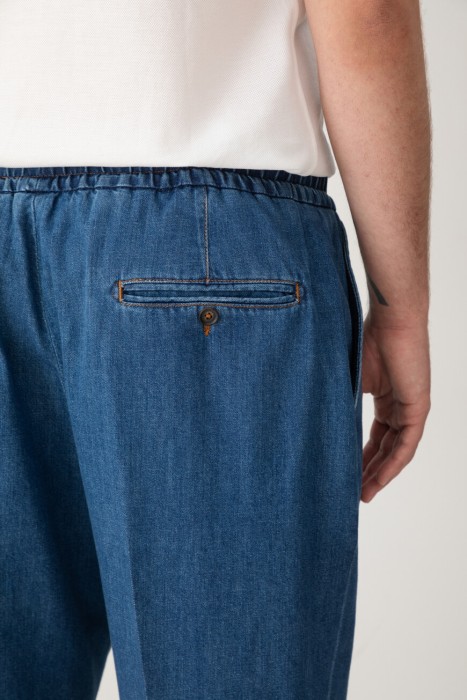 Товар синего цвета с внутренней стороны