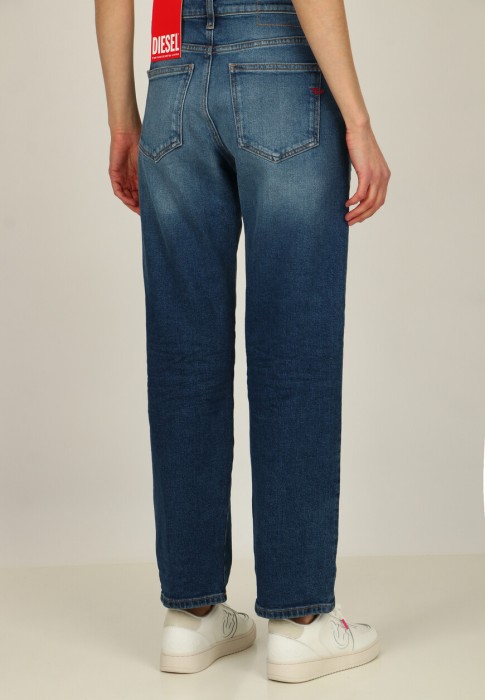 джинсы  из америки вид сбоку