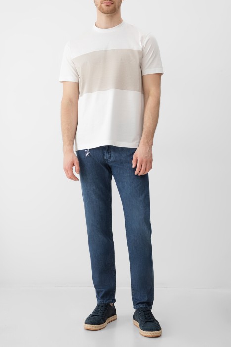 джинсы  из хлопка спереди