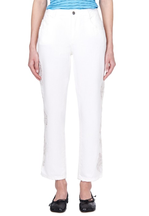 Товар белого цвета с внутренней стороны