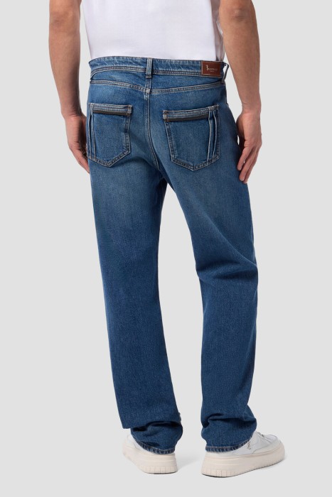 джинсы  от бренда billionaire вид слева