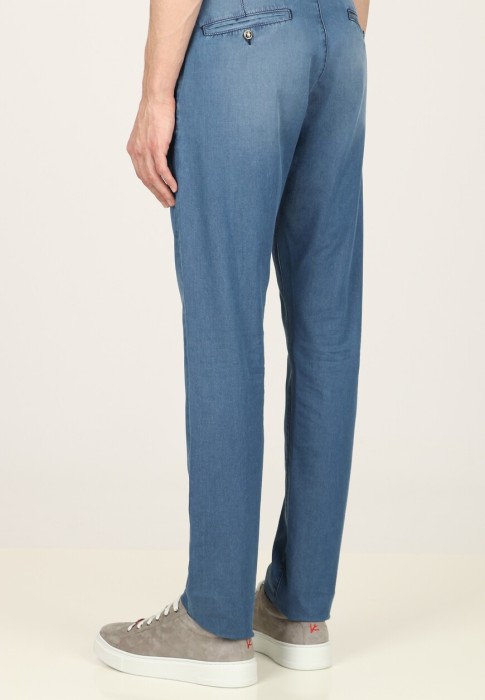 джинсы  из италии вид сбоку