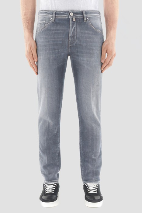 джинсы  от бренда jacob cohen вид слева