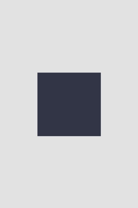 джинсы  по цене 60000 руб вид справа